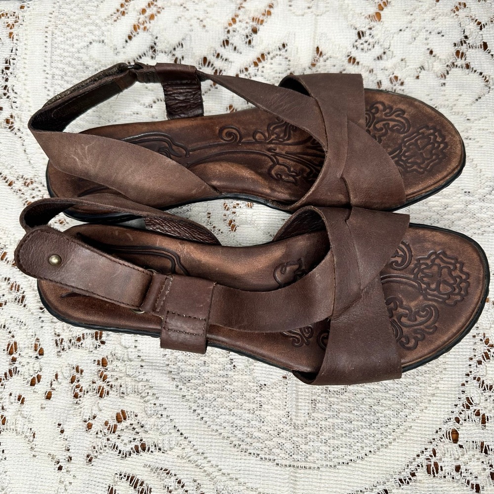 Born Brown Leather Wedge Sandals Cross Strap Slingback MHB4 Womens 8 US 39 EU - Picture 11 of 11